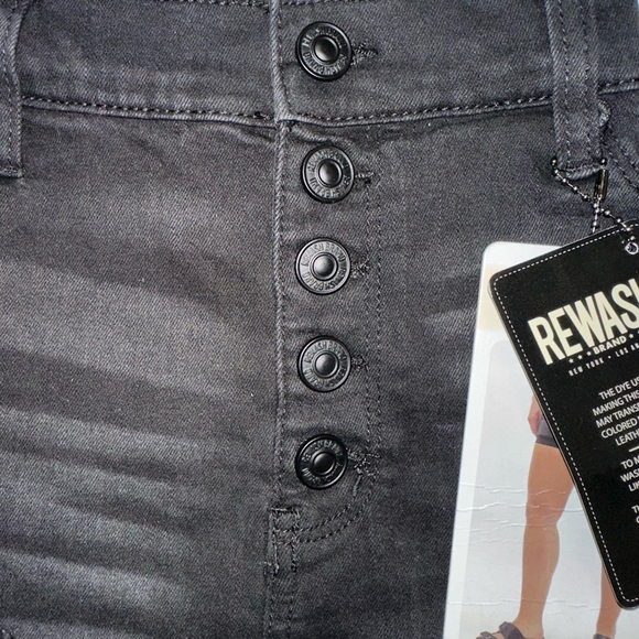 NWT!Women's Rewash Denim Shorts, 7/28,Black Distressed Midi Comfort Stretch High - Picture 2 of 12